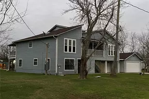 12022 Annette Rd, Angleton, TX 77515 - Photo 2