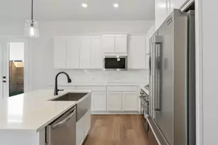 3223 Royal Oaks Holw Ln, Houston, TX 77082 - Photo 6