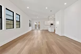 3223 Royal Oaks Holw Ln, Houston, TX 77082 - Photo 4