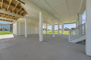 18618 Shaman Dr, Galveston, TX 77554 - Photo 32