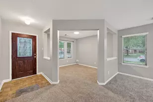 9219 Pinderfield Ct, Houston, TX 77083 - Photo 4