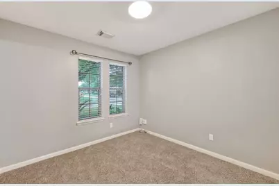 9219 Pinderfield Ct, Houston, TX 77083 - Photo 4