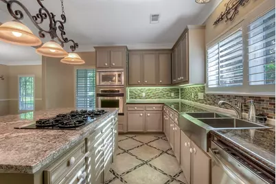 10819 Lake Windcrest, Magnolia, TX 77354 - Photo 14