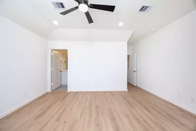 1976 Longmire Villas Court, Conroe, TX 77304 - Photo 24