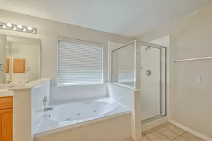 607 Bondi Ct, Houston, TX 77094 - Photo 32