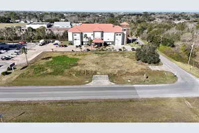 860 S Highway 35 Bypass, Alvin, TX 77511 - Photo 4