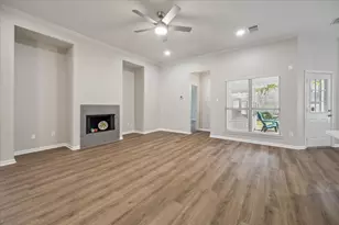 18747 Candle Park Dr, Spring, TX 77388 - Photo 16