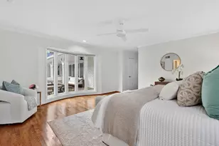 8015 Fairdale Ln, Houston, TX 77063 - Photo 22