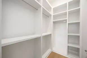 422 E 41st St, Houston, TX 77022 - Photo 28