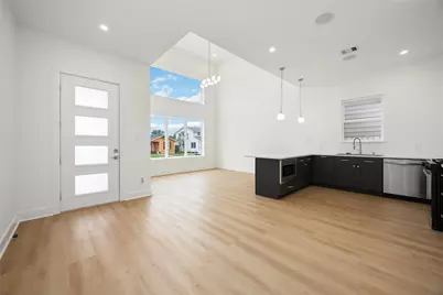 422 E 41 Street #A, Houston, TX 77022 - Photo 8