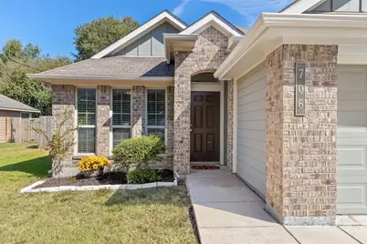 706 Heritage Drive, Navasota, TX 77868 - Photo 4