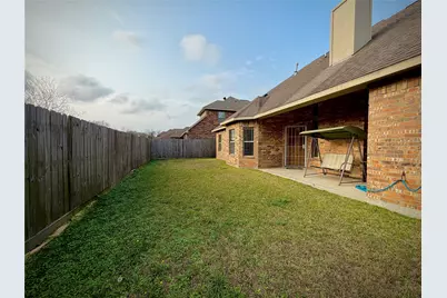 3741 Debbie Avenue, Groves, TX 77619 - Photo 16