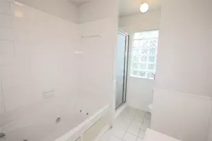 3229 Continental Dr, Missouri City, TX 77459 - Photo 12