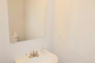 3229 Continental Dr, Missouri City, TX 77459 - Photo 8