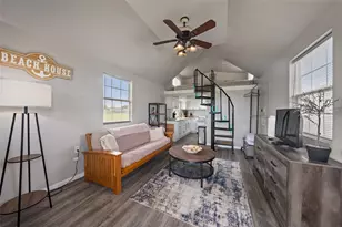 281 County Rd 251, Matagorda, TX 77457 - Photo 20