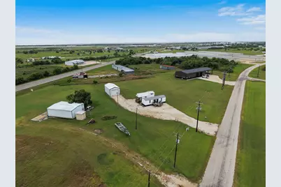 281 County Road 251, Matagorda, TX 77457 - Photo 2