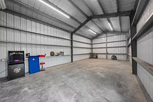 281 County Rd 251, Matagorda, TX 77457 - Photo 28