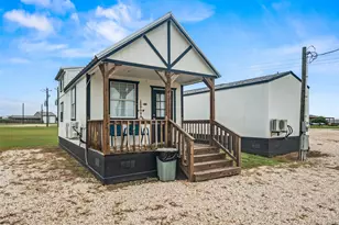 281 County Rd 251, Matagorda, TX 77457 - Photo 18