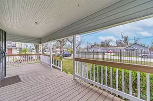 3822 Wipprecht St, Houston, TX 77026 - Photo 1