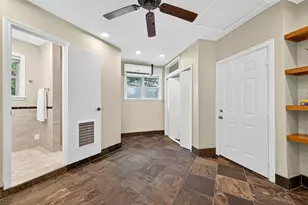 4628 Roseneath Dr, Houston, TX 77021 - Photo 10