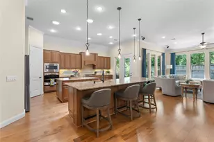 7 Brakendale Place, The Woodlands, TX 77389 - Photo 14