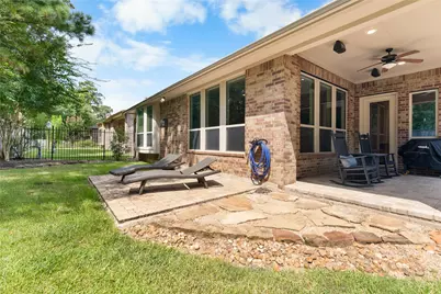 7 Brakendale Place, The Woodlands, TX 77389 - Photo 8