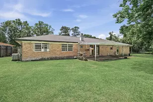 4760 Fieldwood Ln, Beaumont, TX 77706 - Photo 36