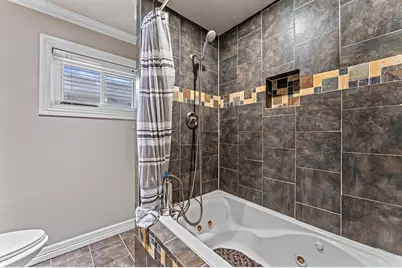 9002 Grape Street, Houston, TX 77036 - Photo 22