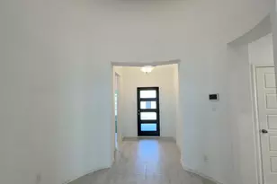 2502 Caspian Crk Ln, Rosharon, TX 77583 - Photo 2