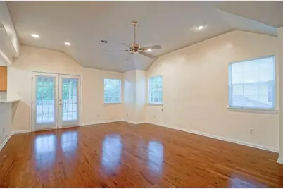 1203 Lovett #1255, Tomball, TX 77375 - Photo 6