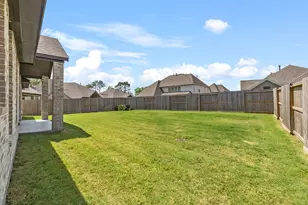 12122 Grassy Bnd Dr, Mont Belvieu, TX 77523 - Photo 44
