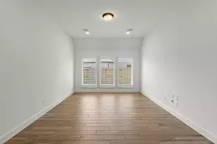 12122 Grassy Bnd Dr, Mont Belvieu, TX 77523 - Photo 20