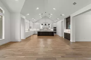 12122 Grassy Bnd Dr, Mont Belvieu, TX 77523 - Photo 4