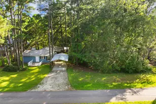 128 Lazy Ln Circle, Grapeland, TX 75844 - Photo 4