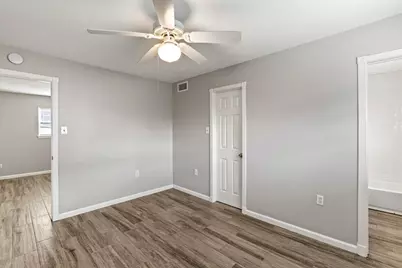 1914 Larrabee Street #1-12, Seabrook, TX 77586 - Photo 20