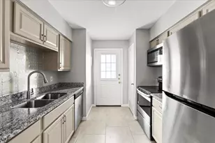 1914 Larrabee St, Seabrook, TX 77586 - Photo 32