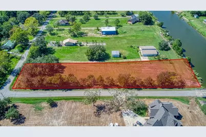 8614 Robinson Road, Hitchcock, TX 77563 - Photo 10