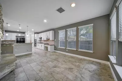 27 W Prairie Dawn Circle, The Woodlands, TX 77385 - Photo 18