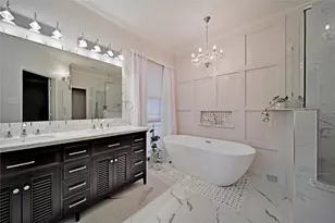 27 W Prairie Dawn Cir, The Woodlands, TX 77385 - Photo 26