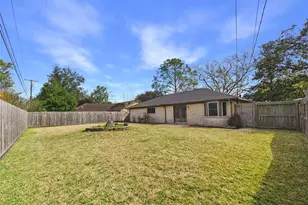 2004 Yorktown Ct N, League City, TX 77573 - Photo 32