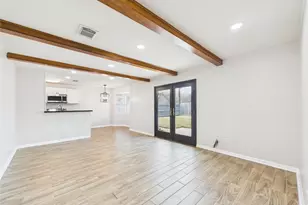 2004 Yorktown Ct N, League City, TX 77573 - Photo 8