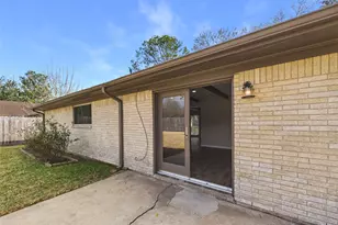 2004 Yorktown Ct N, League City, TX 77573 - Photo 30