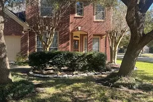 22002 Madera Canyon Ct, Richmond, TX 77469 - Photo 2