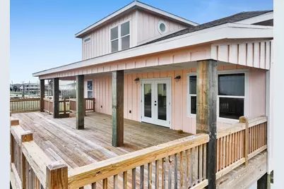 186 Ocean View Drive, Crystal Beach, TX 77650 - Photo 4