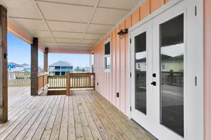 186 Ocean View Dr, Crystal Beach, TX 77650 - Photo 22