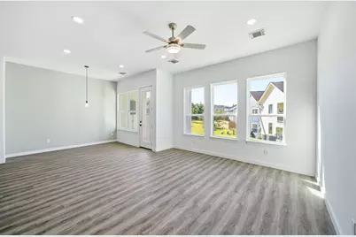 111 Capetown Way, Conroe, TX 77356 - Photo 16