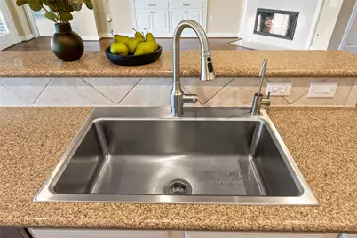 3358 McMahon Way, Missouri City, TX 77459 - Photo 6