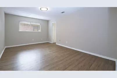 7814 Barnhill, Humble, TX 77338 - Photo 10