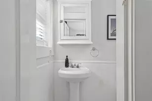 5302 Lindsay St, Houston, TX 77023 - Photo 16