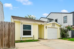 4508 Stanford Ct, Houston, TX 77041 - Photo 2